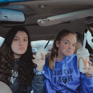 Meet your Posher, Gabby